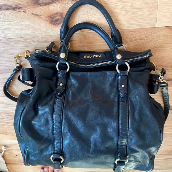 Miu Miu Vitello Bow Satchel in Black EUC - Picture 4 of 16